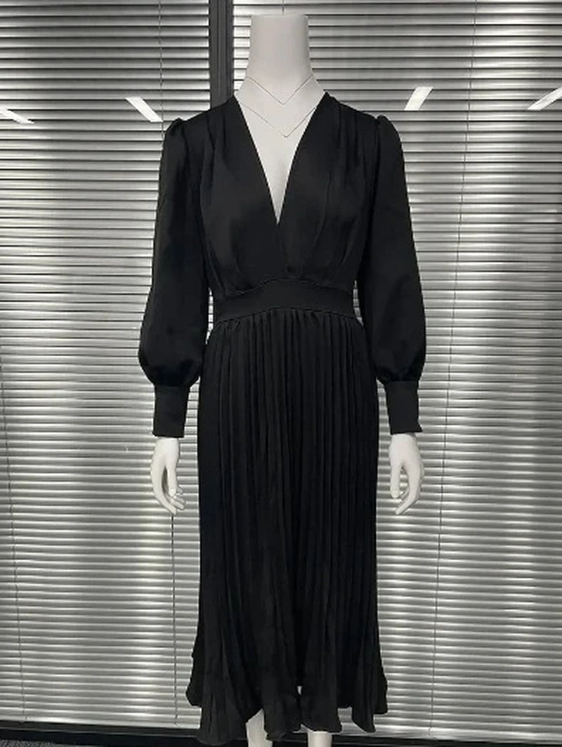 Elegant Women'S Dress 2024 New Temperament Commuting Solid Color Loose Long Sleeve Sexy Deep V-Neck Pullover Pleated Dress 💃 Diva Drapes
