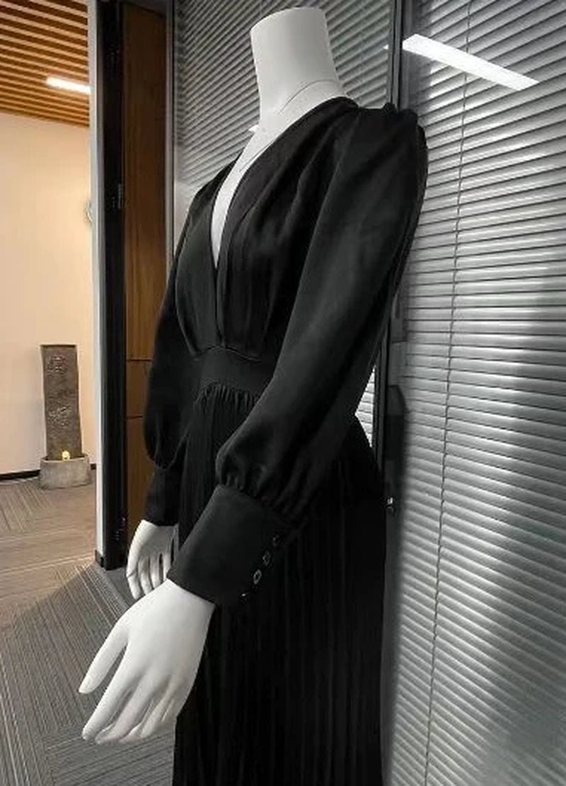 Elegant Women'S Dress 2024 New Temperament Commuting Solid Color Loose Long Sleeve Sexy Deep V-Neck Pullover Pleated Dress 💃 Diva Drapes